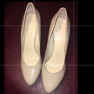 Nine West , Tender Taupe Lthr Size 8.5 !